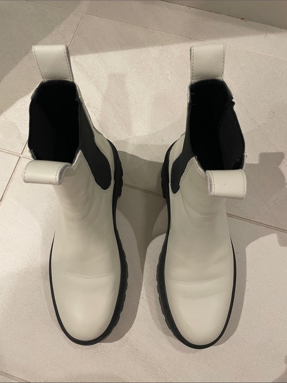 NWOT Maje Cream Leather Chelsea Ankle Boots with Black Elastic